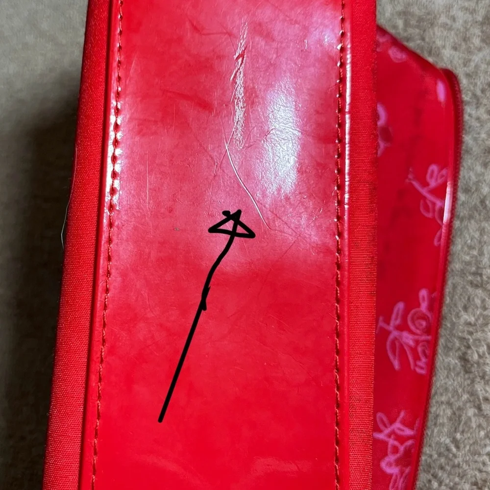 Throbbing‎ Hot Pink Make Up Case Lancôme Bright turquoise lettering and lining